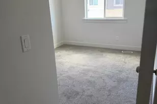 427 S 1540 E, Hyrum, UT 84319 - Photo 9