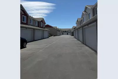 427 S 1540 E, Hyrum, UT 84319 - Photo 11