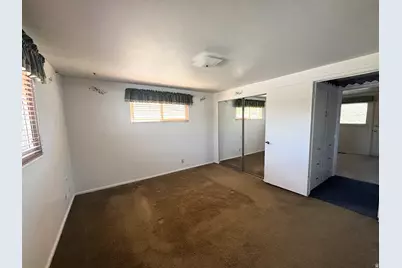 6825 S Nye Dr, Cottonwood Heights, UT 84121 - Photo 17