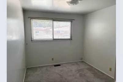 6825 S Nye Dr, Cottonwood Heights, UT 84121 - Photo 19