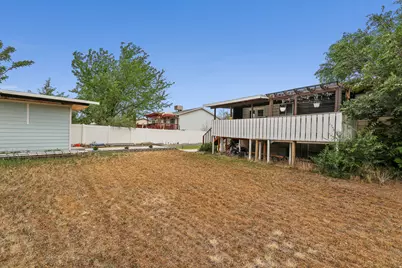 8129 W Armoridge Ln S, Magna, UT 84044 - Photo 13