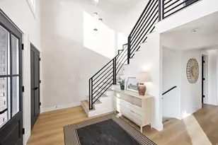 2366 E Cinnabar Ln, Cottonwood Heights, UT 84121 - Photo 7