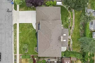 2366 E Cinnabar Ln, Cottonwood Heights, UT 84121 - Photo 59