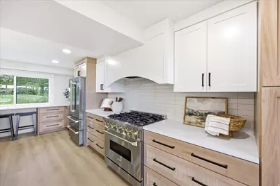 2366 E Cinnabar Ln, Cottonwood Heights, UT 84121 - Photo 17