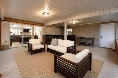126 S Sunset Dr, Farmington, UT 84025 - Photo 47