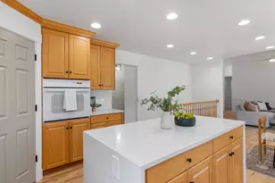 356 W Sunset Cir, Centerville, UT 84014 - Photo 7
