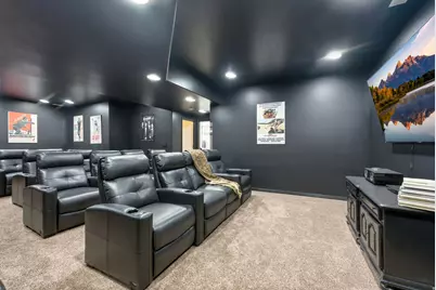 557 E Warm Dr, Kaysville, UT 84037 - Photo 17