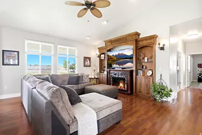 727 W 3460 N, Erda, UT 84074 - Photo 7