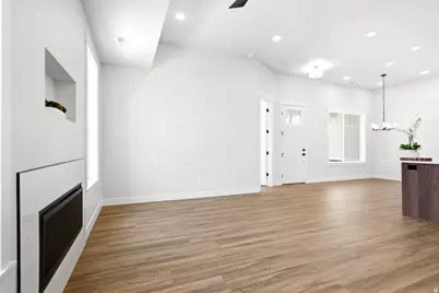6745 W Judys Farm Ln #9, West Valley, UT 84128 - Photo 11