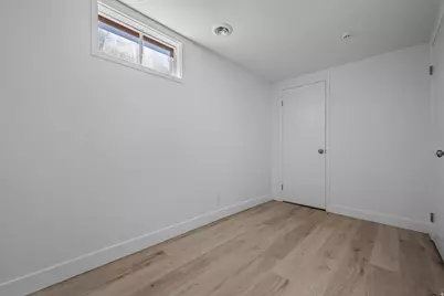 372 N Overland E, Tooele, UT 84074 - Photo 19