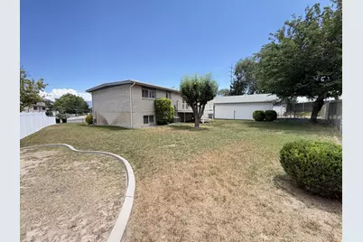 4666 S Edgeware Ln W, Taylorsville, UT 84129 - Photo 5