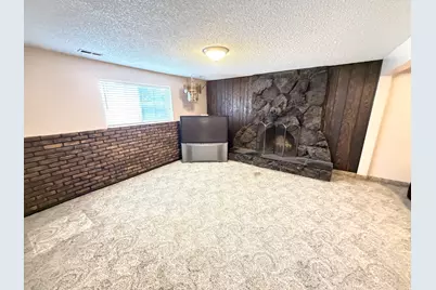 4666 S Edgeware Ln W, Taylorsville, UT 84129 - Photo 13