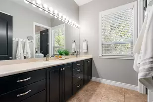 1653 E Crescent View Circle S, Sandy, UT 84092 - Photo 19