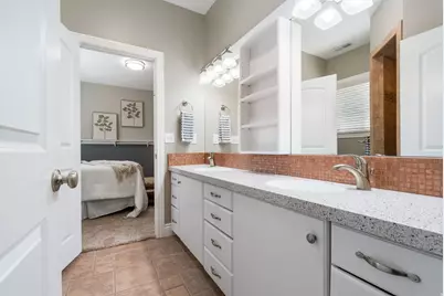 1653 E Crescent View Circle S, Sandy, UT 84092 - Photo 31