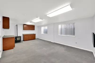 7057 S 2800 W, West Jordan, UT 84084 - Photo 35
