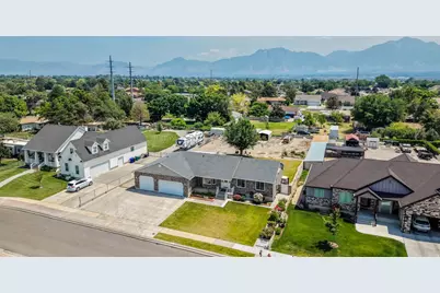 7057 S 2800 W, West Jordan, UT 84084 - Photo 45