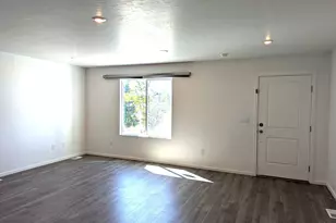 205 E Serenity Ave, Tooele, UT 84074 - Photo 7