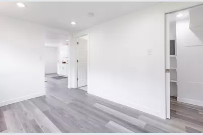 6915 S Brookhill Dr E, Cottonwood Heights, UT 84121 - Photo 21