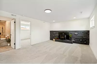 62 S Clark Ln, Elk Ridge, UT 84651 - Photo 21