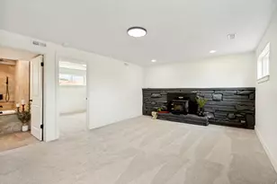 62 S Clark Ln, Elk Ridge, UT 84651 - Photo 21