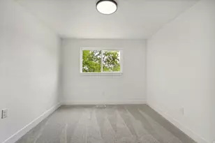 62 S Clark Ln, Elk Ridge, UT 84651 - Photo 15