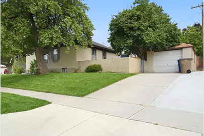 2406 E 2100 S, Salt Lake City, UT 84109 - Photo 25