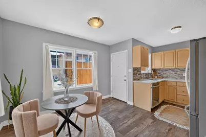 2406 E 2100 S, Salt Lake City, UT 84109 - Photo 9