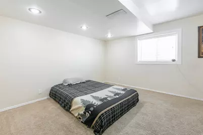 1630 E Jordan Dr S, Sandy, UT 84092 - Photo 19