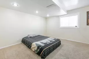 1630 E Jordan Dr S, Sandy, UT 84092 - Photo 19