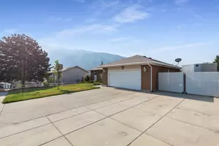 1630 E Jordan Dr S, Sandy, UT 84092 - Photo 1