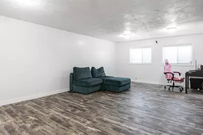 1630 E Jordan Dr S, Sandy, UT 84092 - Photo 15