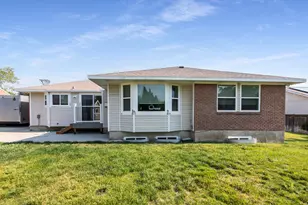 1630 E Jordan Dr S, Sandy, UT 84092 - Photo 23