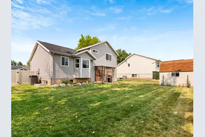 835 W 150 S, Clearfield, UT 84015 - Photo 23