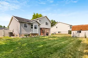 835 W 150 S, Clearfield, UT 84015 - Photo 23