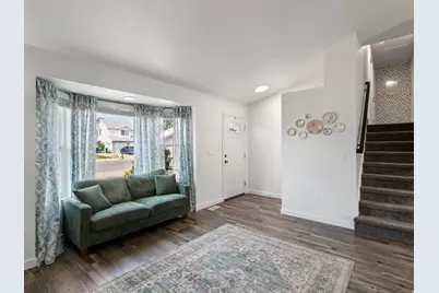 835 W 150 S, Clearfield, UT 84015 - Photo 3
