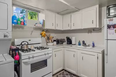 695 E 3950 N, Provo, UT 84604 - Photo 27