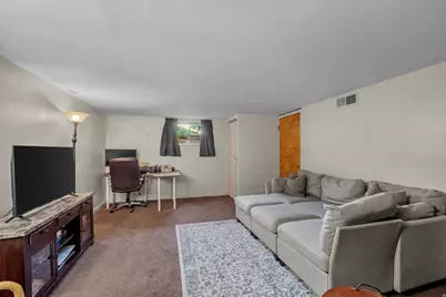 695 E 3950 N, Provo, UT 84604 - Photo 23