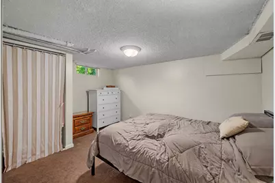 695 E 3950 N, Provo, UT 84604 - Photo 29