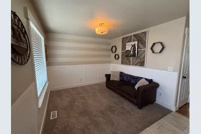 87 W Vine St, Grantsville, UT 84029 - Photo 3