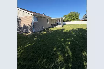 87 W Vine St, Grantsville, UT 84029 - Photo 27