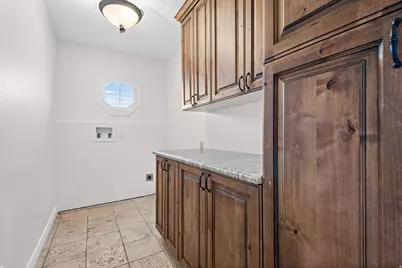 425 E 2600 N, Lehi, UT 84043 - Photo 43