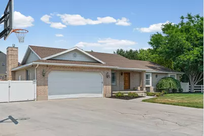 425 E 2600 N, Lehi, UT 84043 - Photo 5