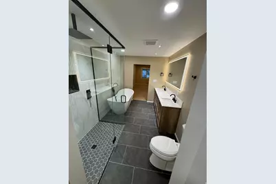 6086 S 1525 E, Murray, UT 84121 - Photo 5