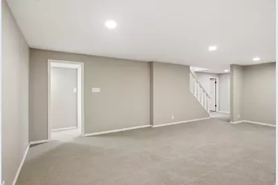 6086 S 1525 E, Murray, UT 84121 - Photo 33
