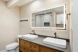 6086 S 1525 E, Murray, UT 84121 - Photo 25