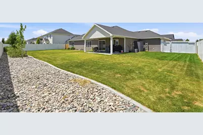 222 W 450 S, Hyde Park, UT 84318 - Photo 39