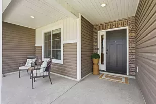 222 W 450 S, Hyde Park, UT 84318 - Photo 3