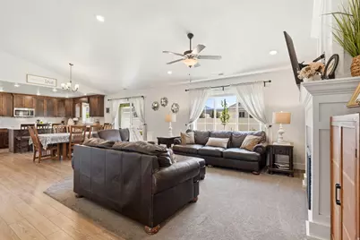 222 W 450 S, Hyde Park, UT 84318 - Photo 11
