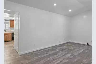 3437 W Webwood Ct, West Valley, UT 84119 - Photo 9