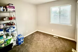 161 E 1080 S, Roosevelt, UT 84066 - Photo 11